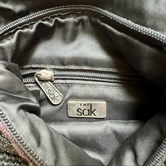 Classic The Sak crossbody purse - Picture 3 of 5